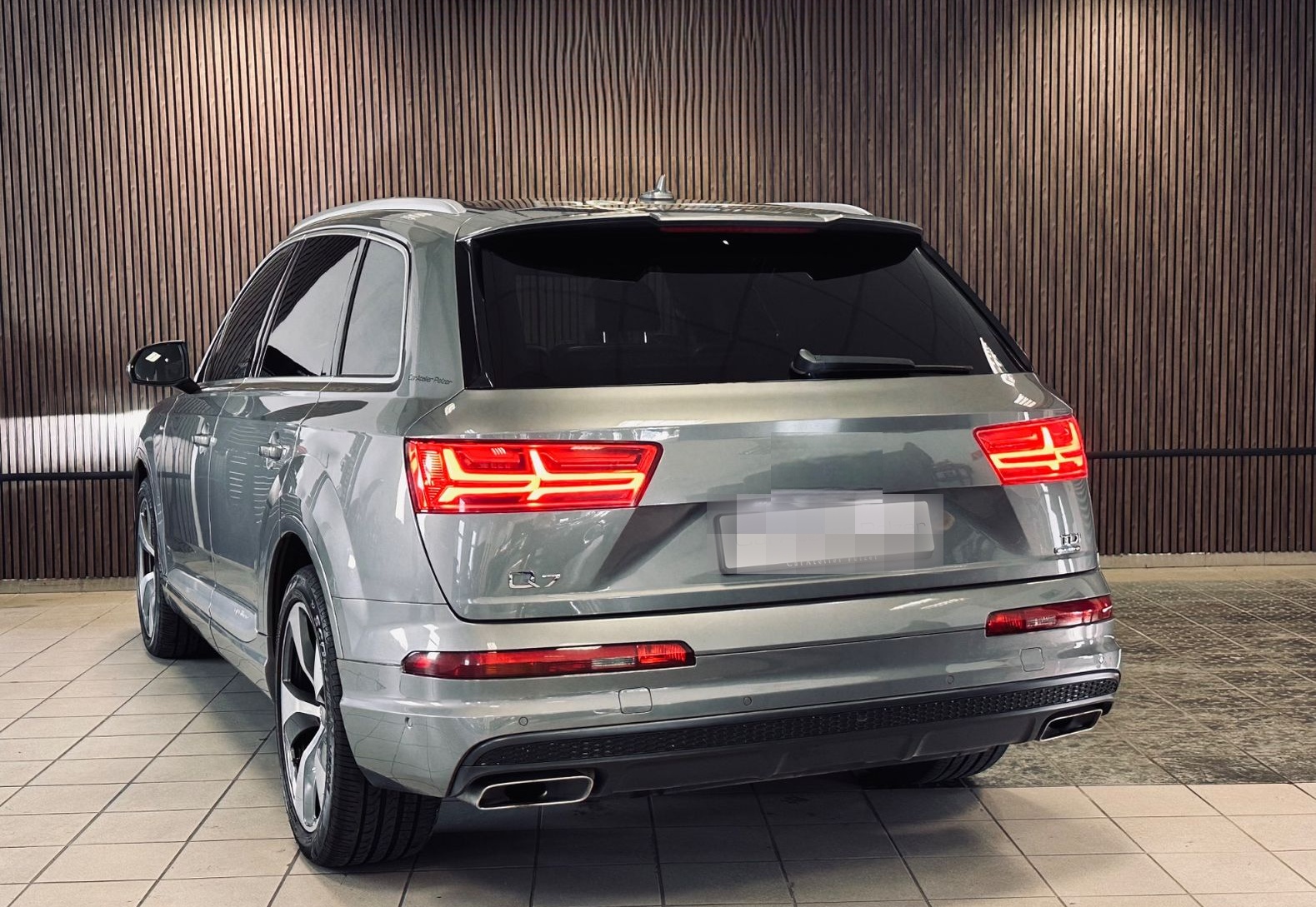 Audi Q7 3.0 TDI quattro, LED,Nacht,AHK,Bose,21"Appelc foto 3