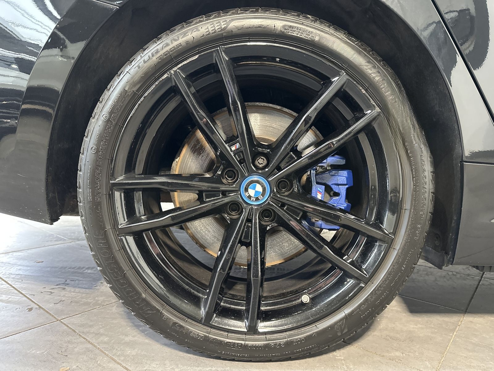 BMW 330e xDrive M-Sport NAV+LASER+360°+HEAD-UP+19ZO foto 3