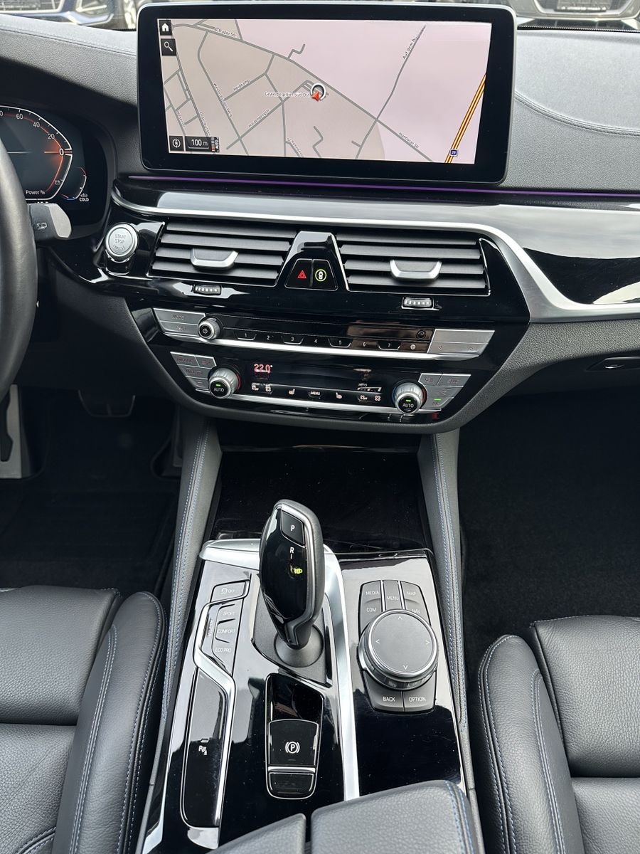BMW 540d Touring xDrive M-Sport NAV+LASER+AHK+ACC+PA foto 13