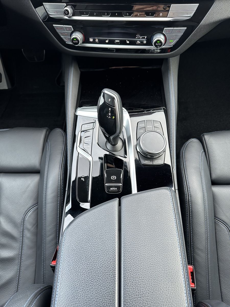BMW 540d Touring xDrive M-Sport NAV+LASER+AHK+ACC+PA foto 14