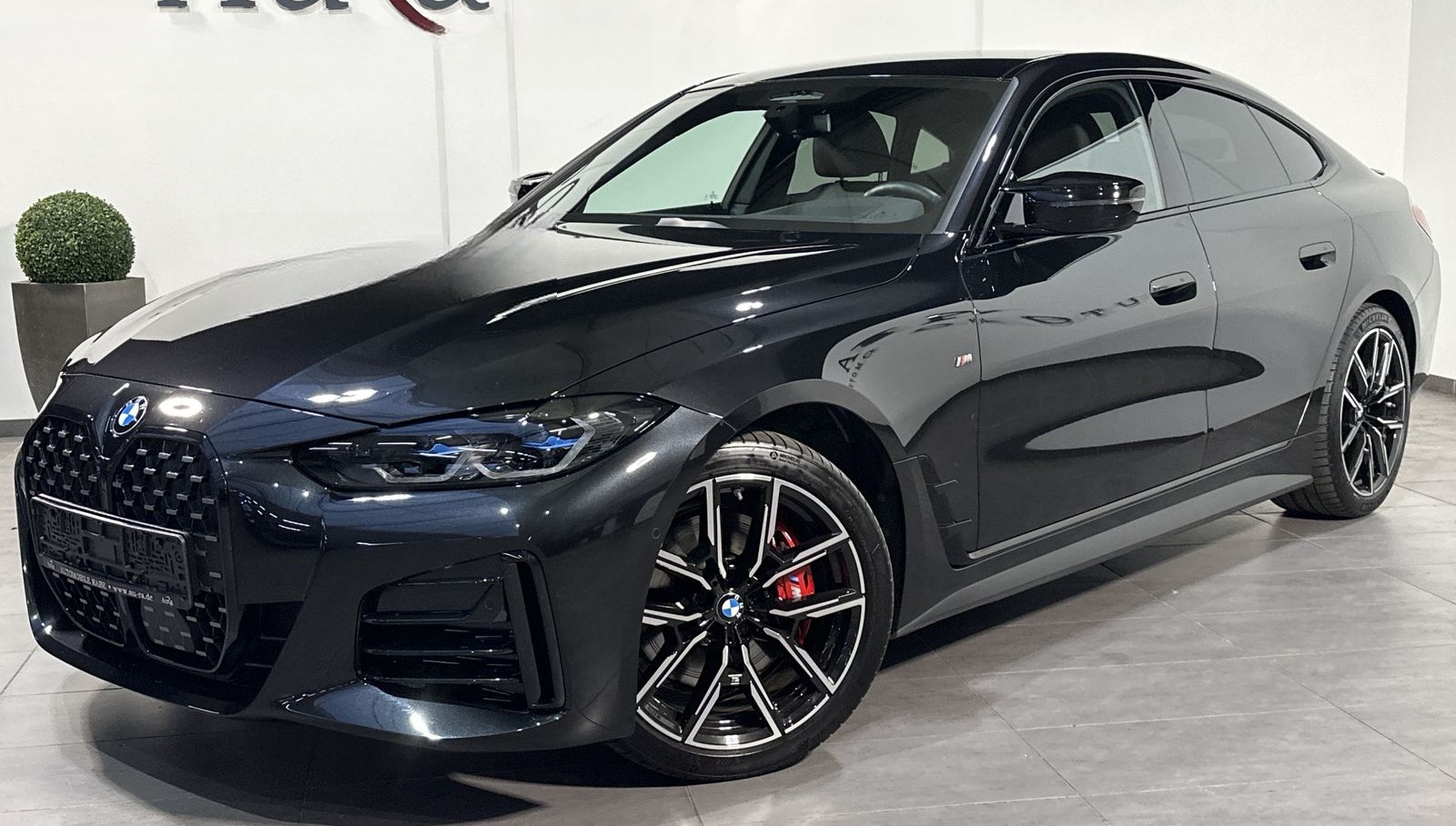 BMW M440i Gran Coupé xDrive NAV+LED+HEAD-UP+AHK+19ZO foto 2