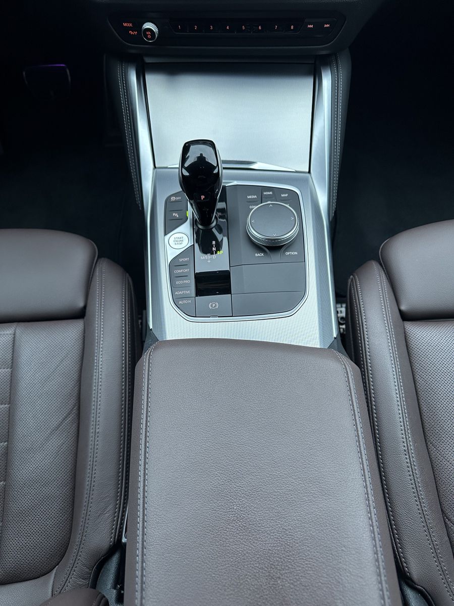 BMW M440i Gran Coupé xDrive NAV+LED+HEAD-UP+AHK+19ZO foto 14