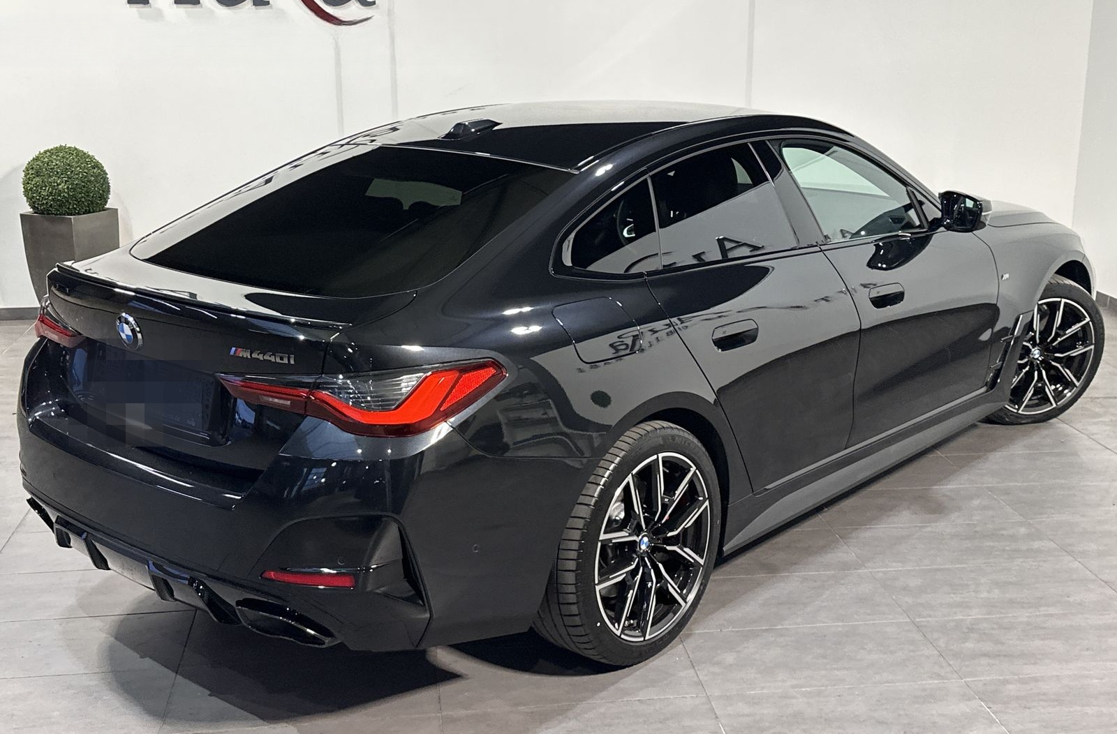 BMW M440i Gran Coupé xDrive NAV+LED+HEAD-UP+AHK+19ZO foto 5