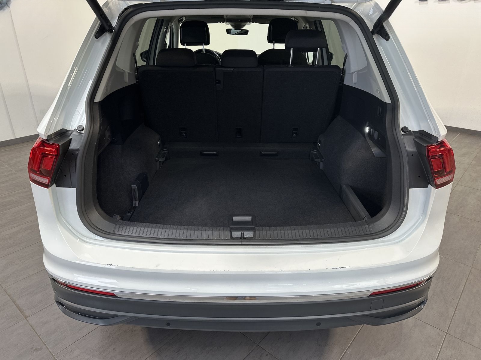 Volkswagen Tiguan Allspace 4M Sport NAV+LED+ACC+H&K+PLA+VC foto 6
