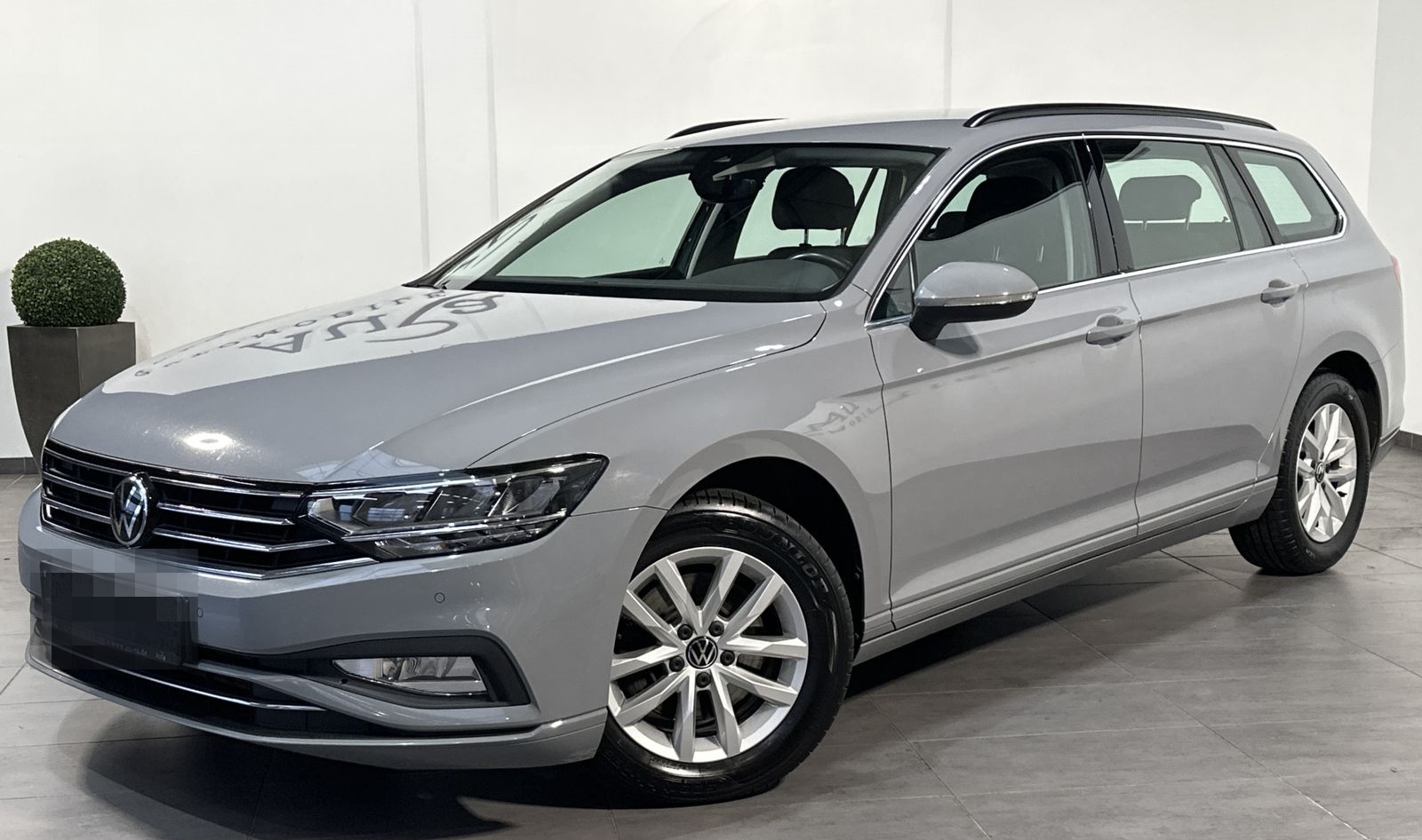 Volkswagen Passat Variant 2.0 TDI DSG Business NAV+LED+ACC  foto 2