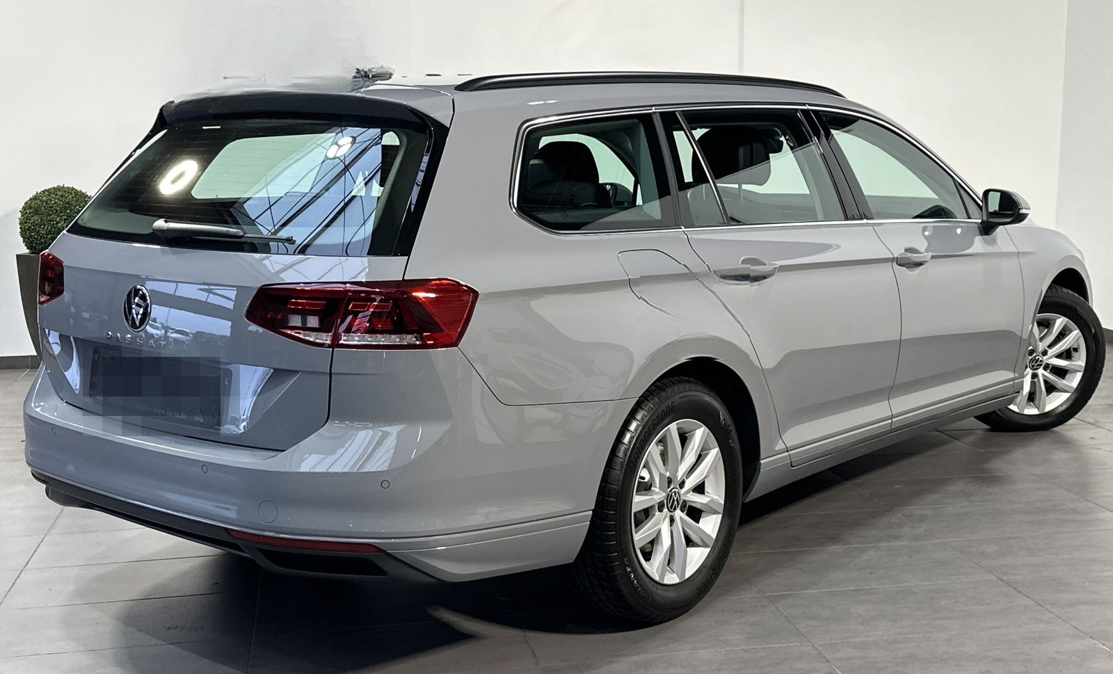 Volkswagen Passat Variant 2.0 TDI DSG Business NAV+LED+ACC  foto 4