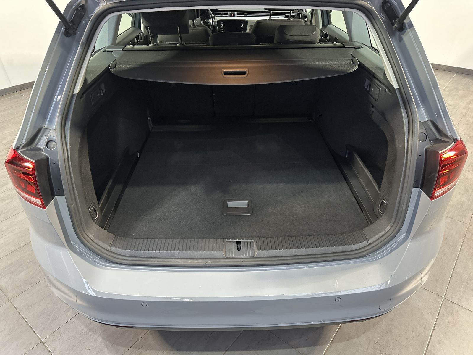 Volkswagen Passat Variant 2.0 TDI DSG Business NAV+LED+ACC  foto 6