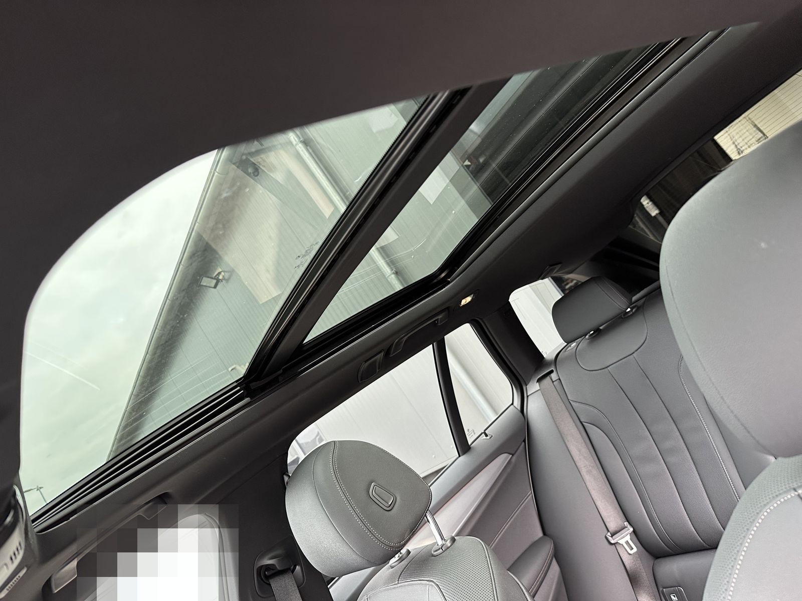 BMW 520d Touring xDrive M-Sport NAV+LED+PANO+KAMERA foto 10