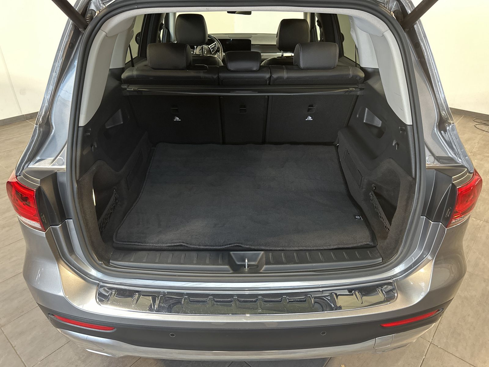 Mercedes-Benz GLB 200d Progressive NAV+LED+DISTRONIC-PLUS+AHK foto 6