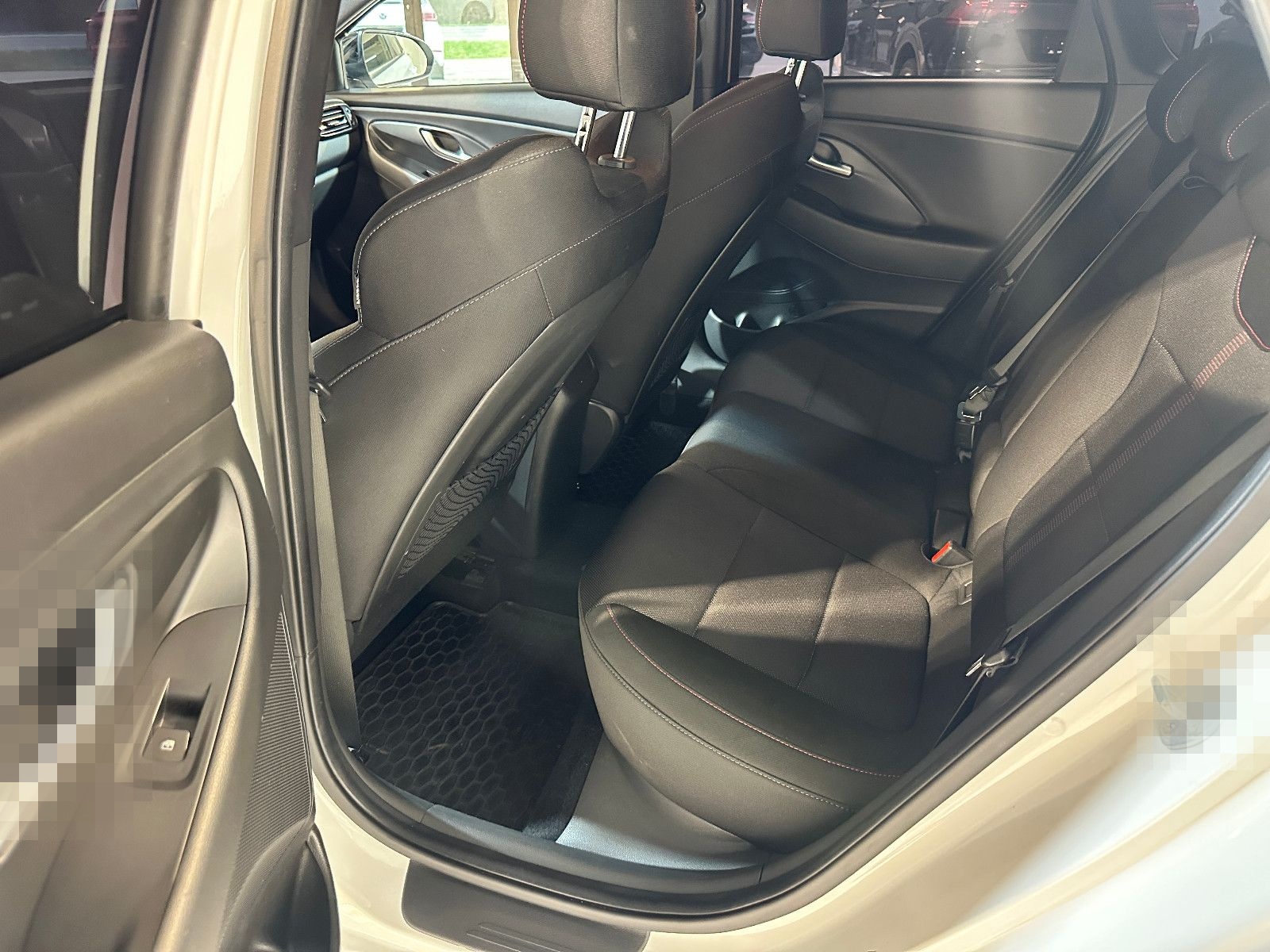 Hyundai i30 1.5 T-GDI Hybrid N Line foto 14