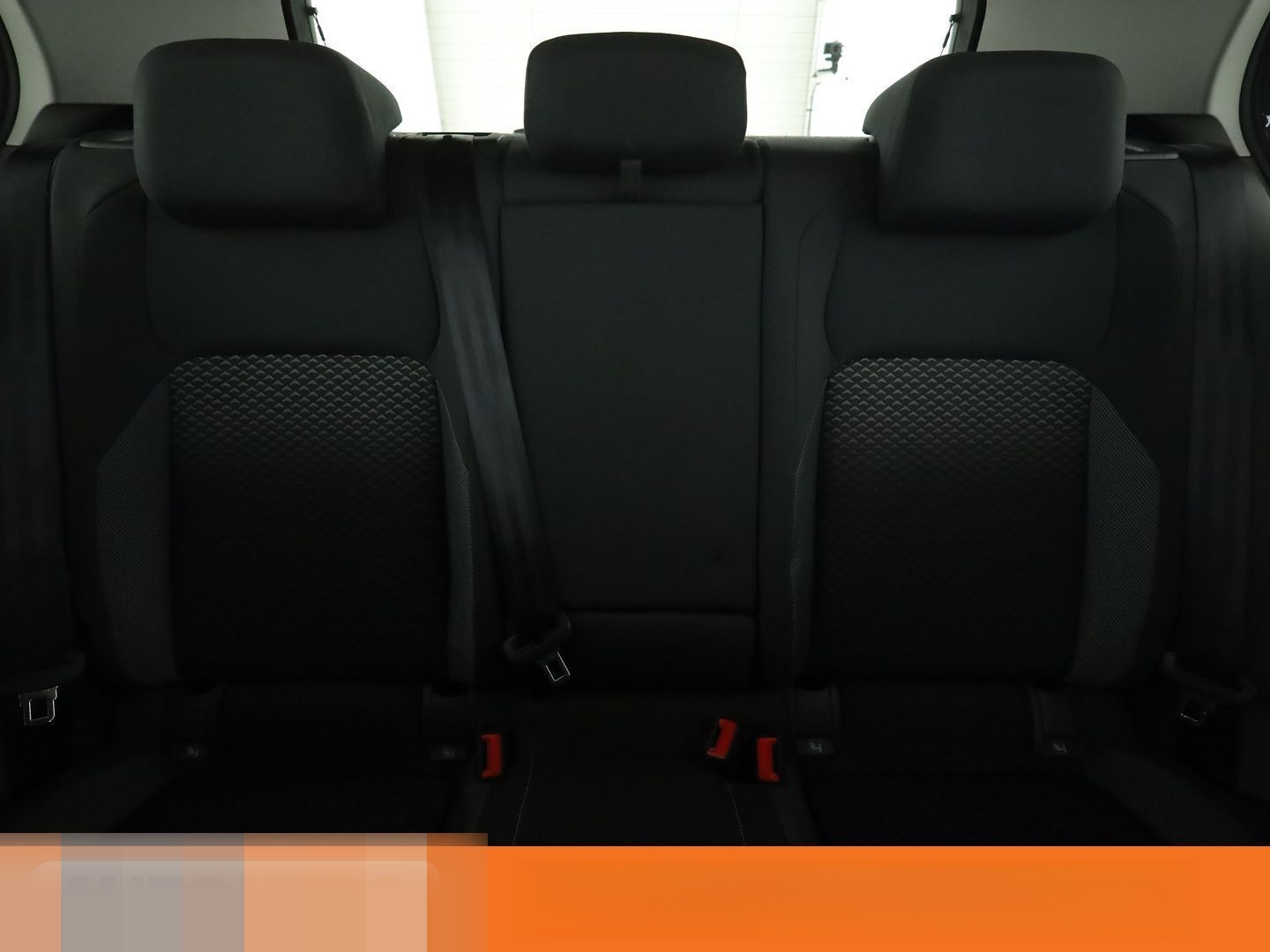 Volkswagen Golf VIII 1.5 TSI ACT Active*NAVI*LED*ACC*CAM* foto 16