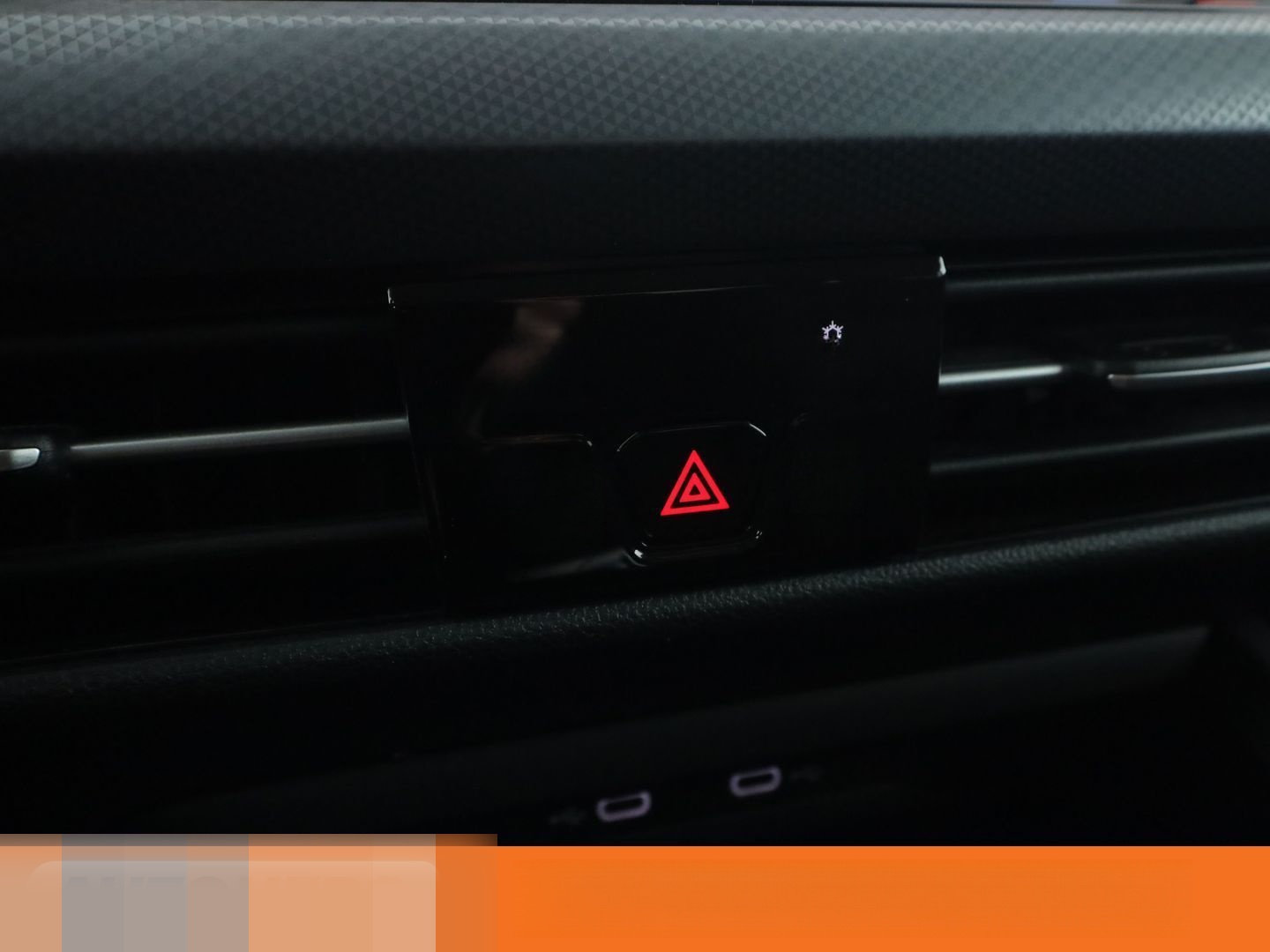 Volkswagen Golf VIII 1.5 TSI ACT Active*NAVI*LED*ACC*CAM* foto 24