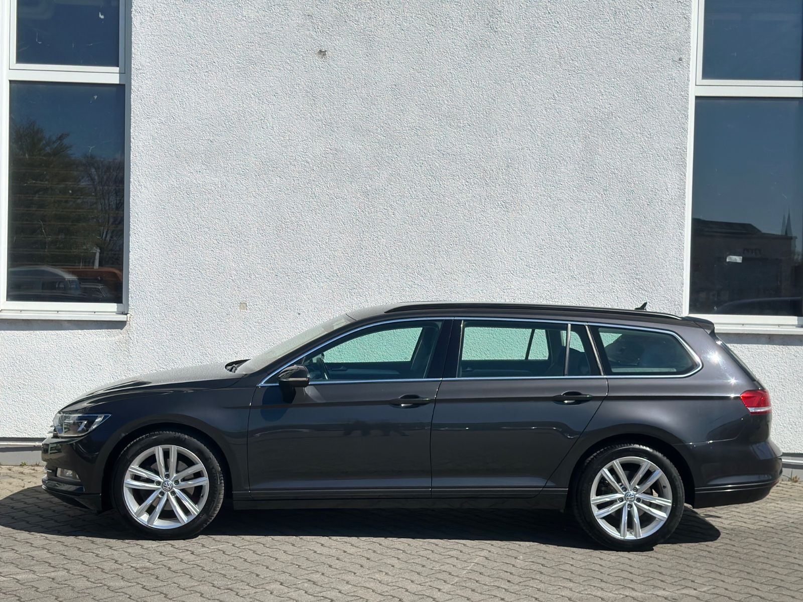 Volkswagen Passat Var. ComftLn BMT *1.Hnd *SHZ *Bluetooth foto 12