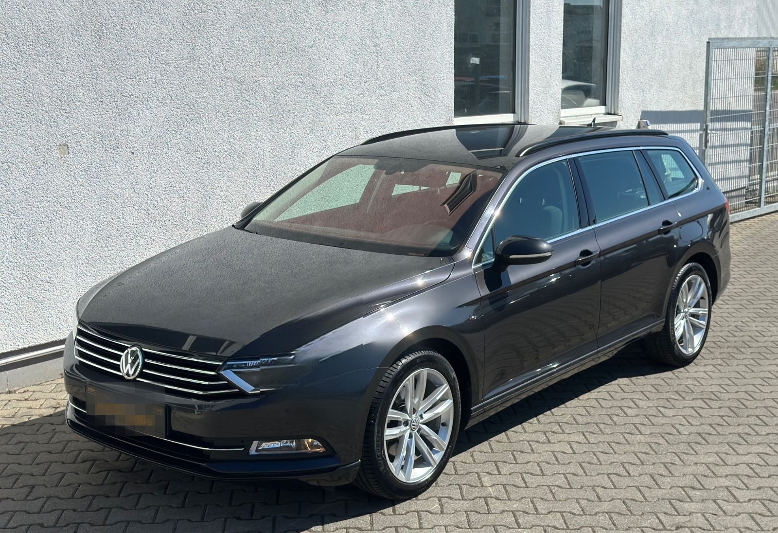 Volkswagen Passat Var. ComftLn BMT *1.Hnd *SHZ *Bluetooth foto 14