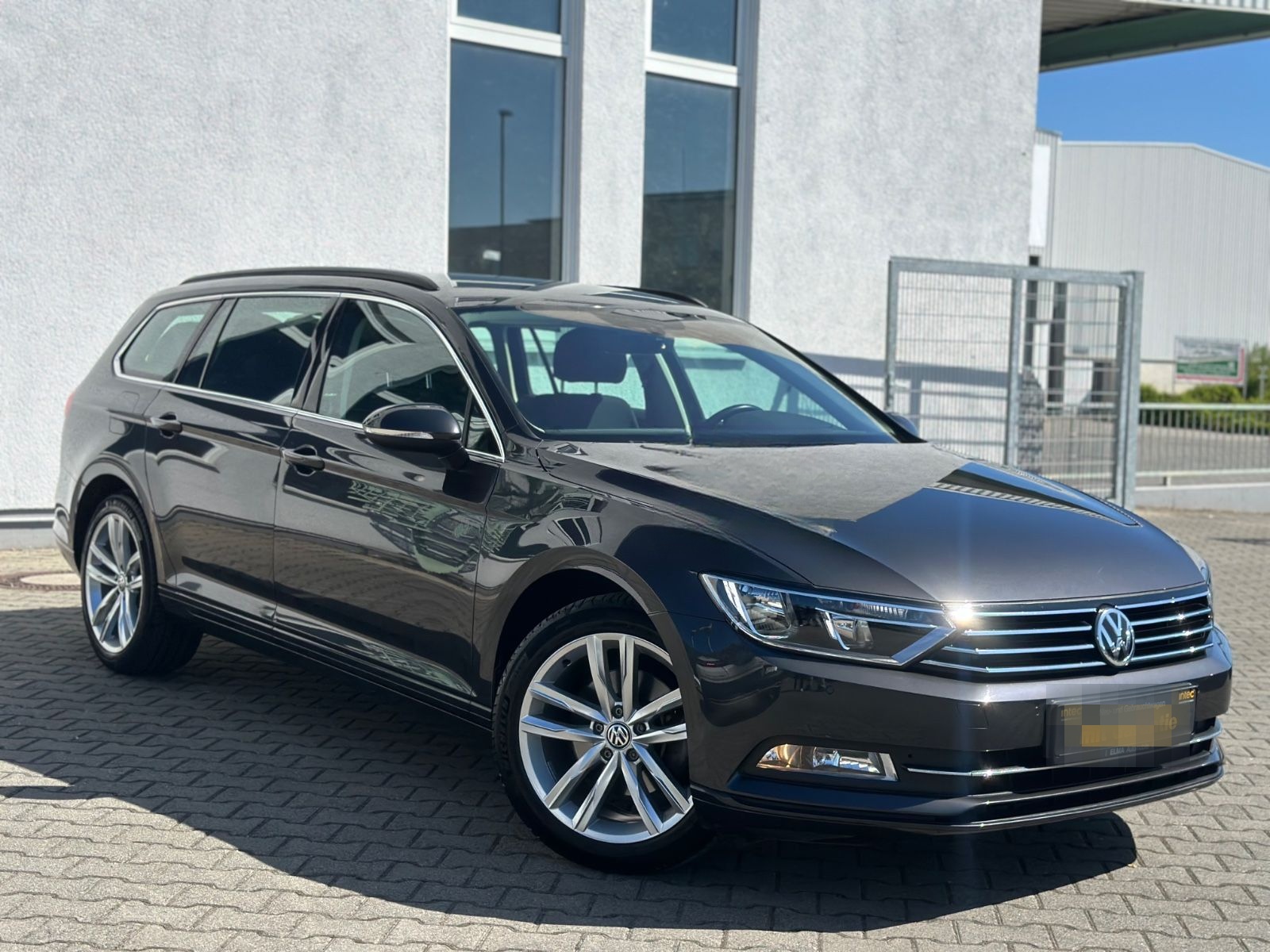 Volkswagen Passat Var. ComftLn BMT *1.Hnd *SHZ *Bluetooth foto 9