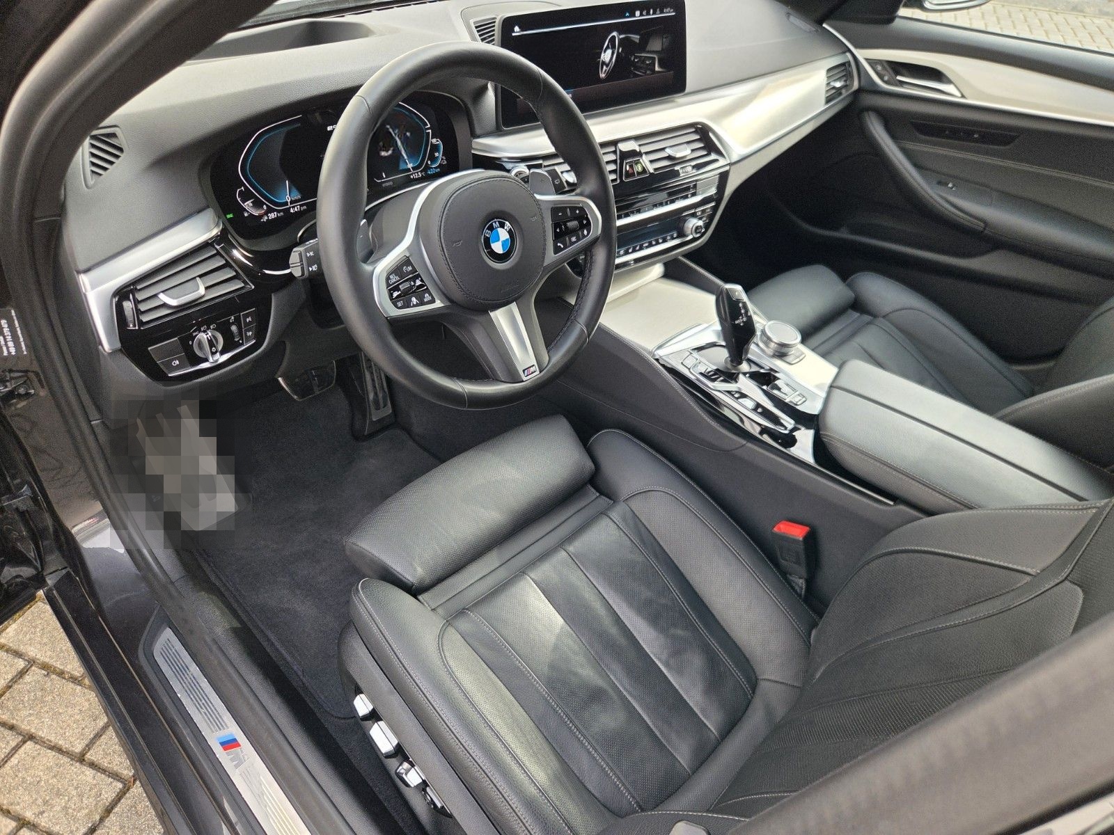 BMW 530e xDrive M Sport/HUD/KOMFORTSITZE/360°/ACC foto 14