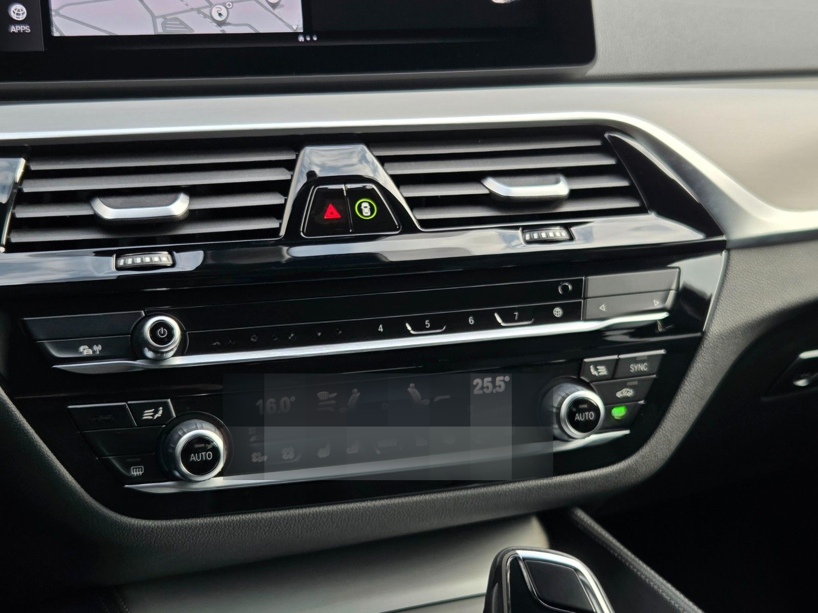 BMW 530e xDrive M Sport/HUD/KOMFORTSITZE/360°/ACC foto 16