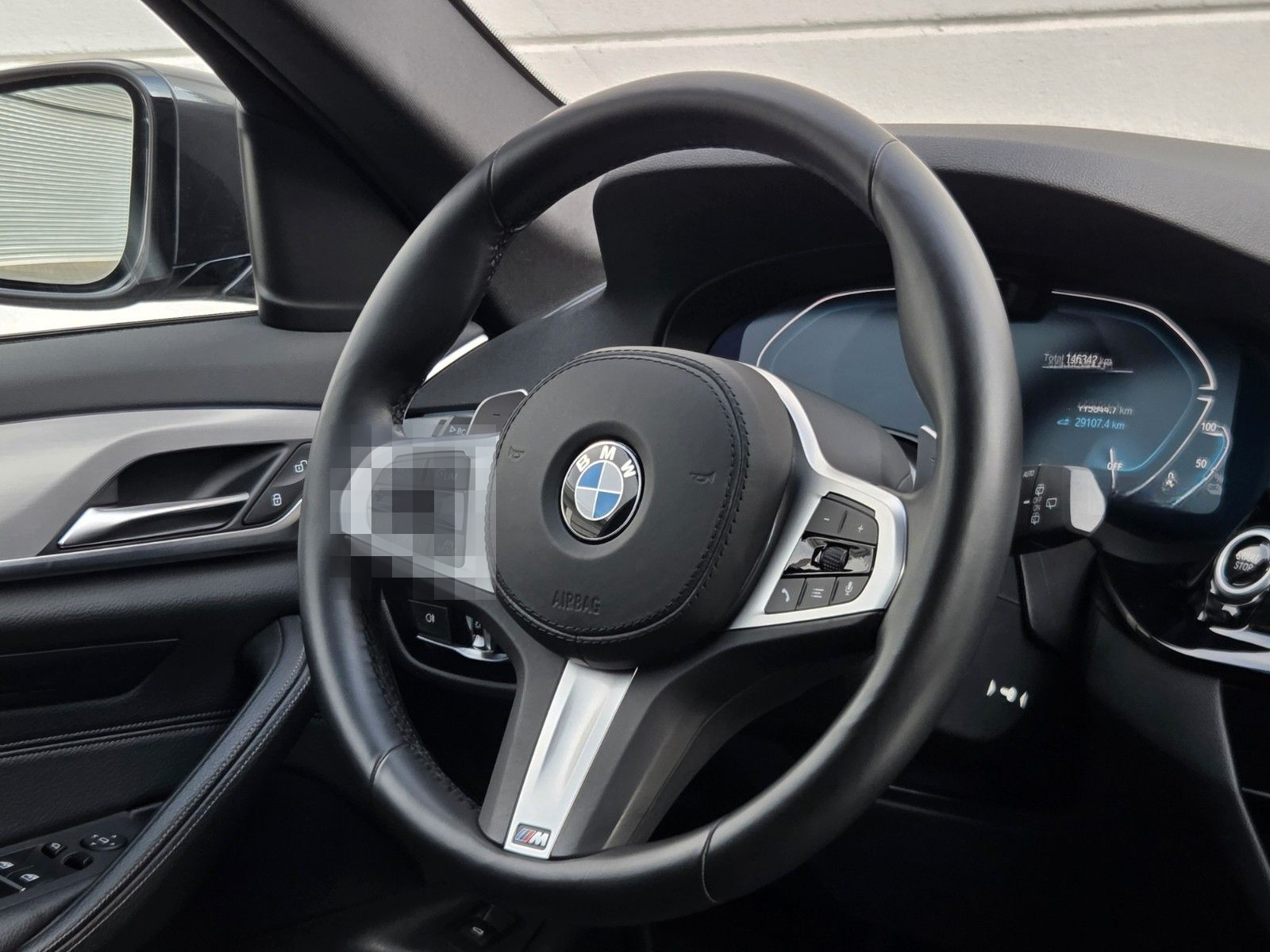 BMW 530e xDrive M Sport/HUD/KOMFORTSITZE/360°/ACC foto 17