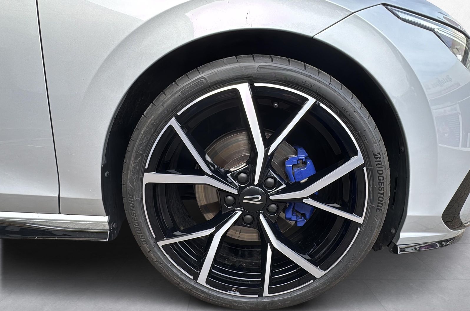 Volkswagen Golf 2,0 TDI R-Line ACC Spur CarPlay Ambiente foto 17