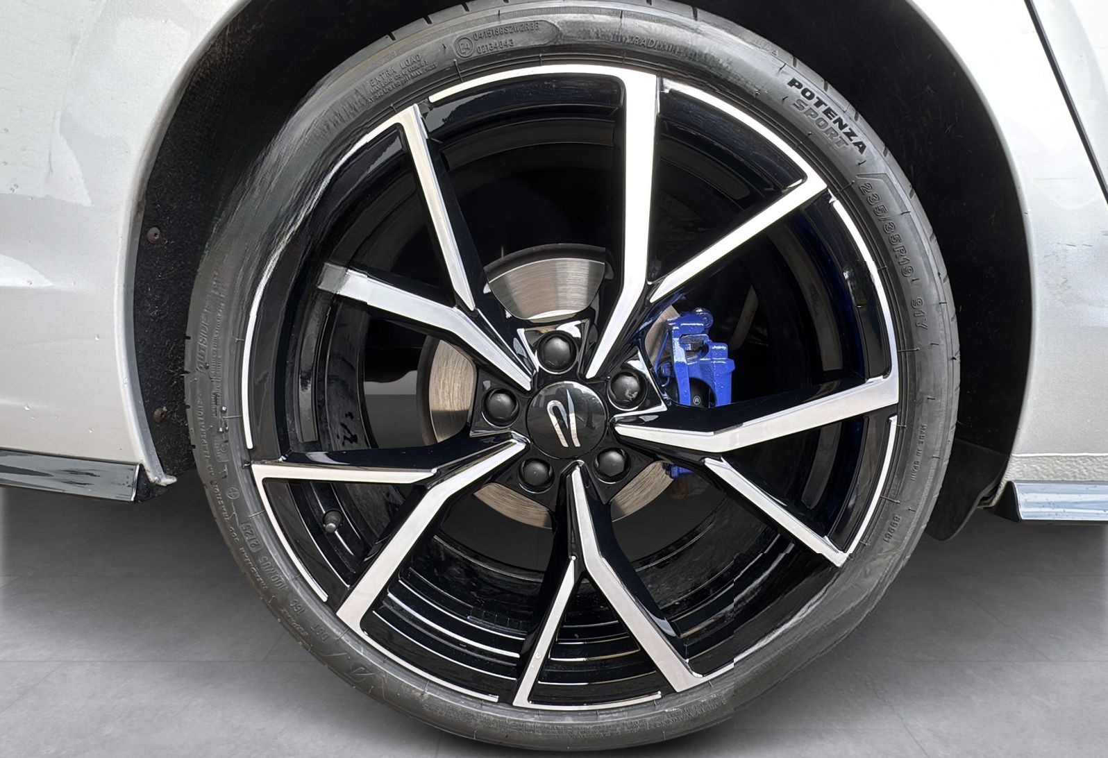 Volkswagen Golf 2,0 TDI R-Line ACC Spur CarPlay Ambiente foto 18