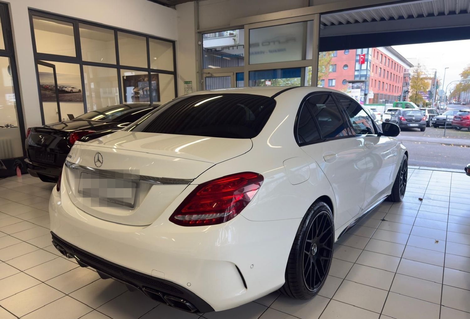 Mercedes-Benz C 63 AMG Navi/ 2.Hand/ Sehr gepflegt/ 19 ZOLL SO foto 3