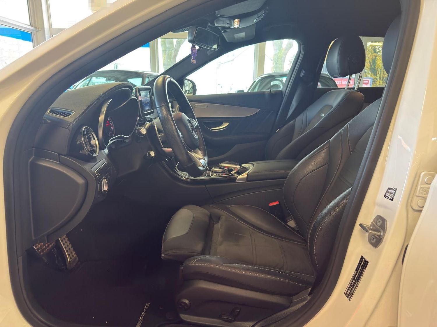 Mercedes-Benz C 63 AMG Navi/ 2.Hand/ Sehr gepflegt/ 19 ZOLL SO foto 10