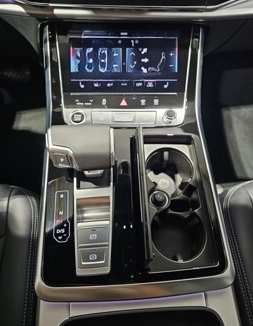 Audi Q8 50 TDI S Line Black Pano Matrix Softc.Hud 22' foto 7
