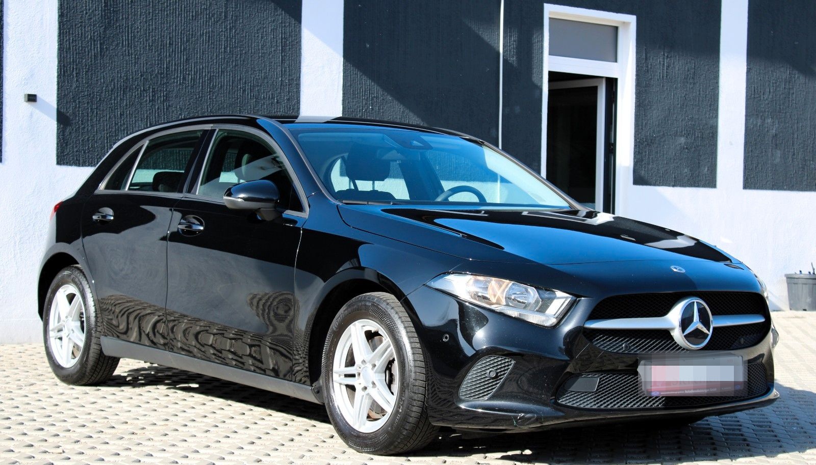 Mercedes-Benz A 180 A A 180 d foto 2