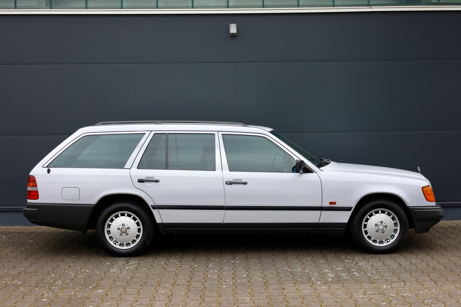 Mercedes-Benz 200TE *89TKM*KLIMAAUTOMATIC*H-ZULASSUNG* foto 2