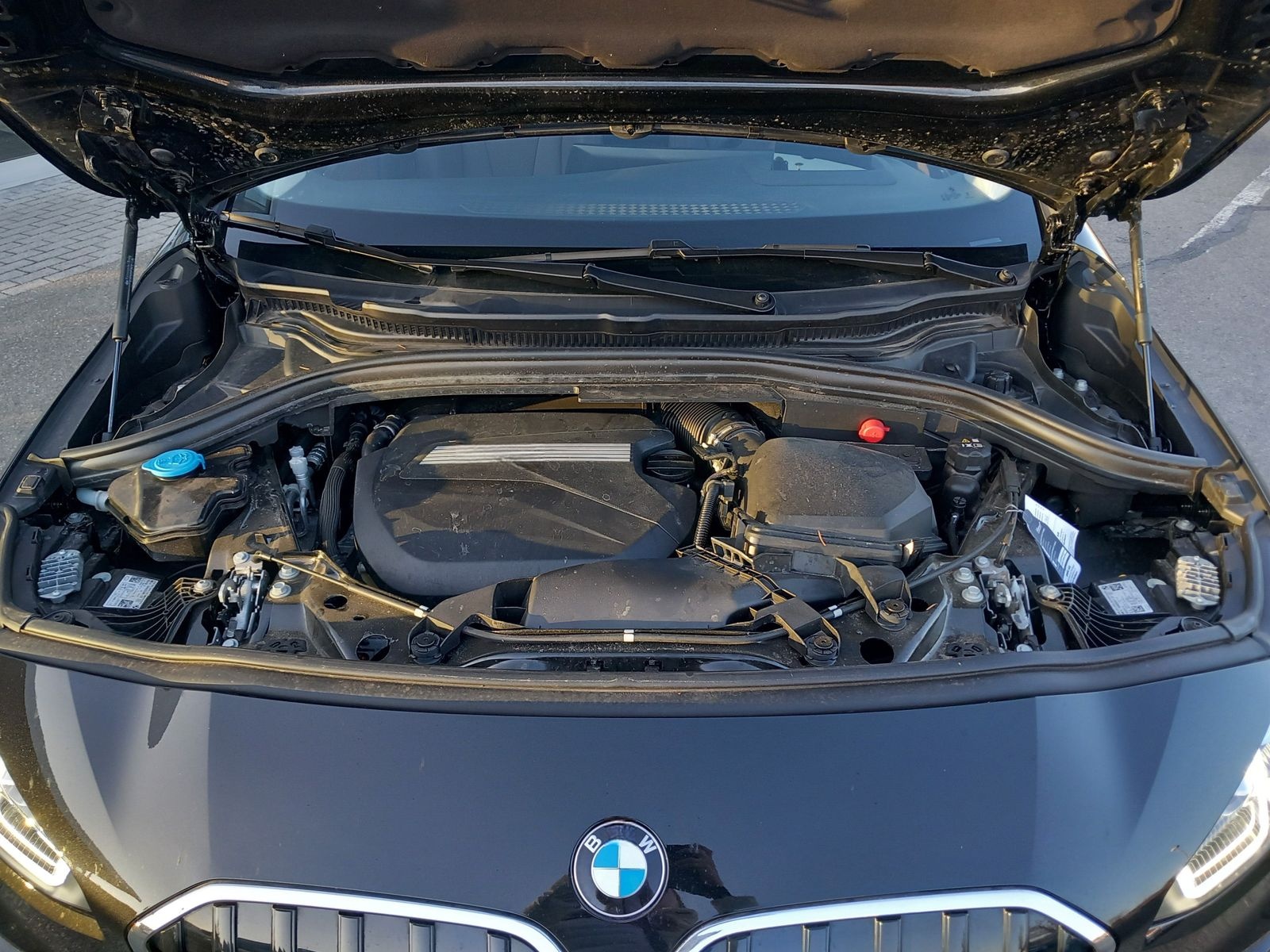 BMW 218d Active Tourer Aut AHK LED DriveAssPlus Live foto 16
