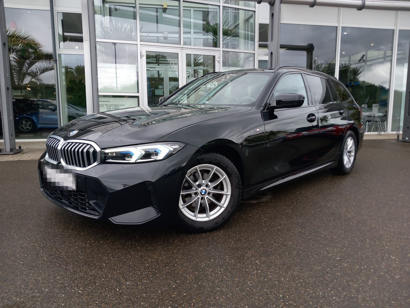 BMW 320d Touring Aut MSport AHK Panorama LED DriveAs foto 2