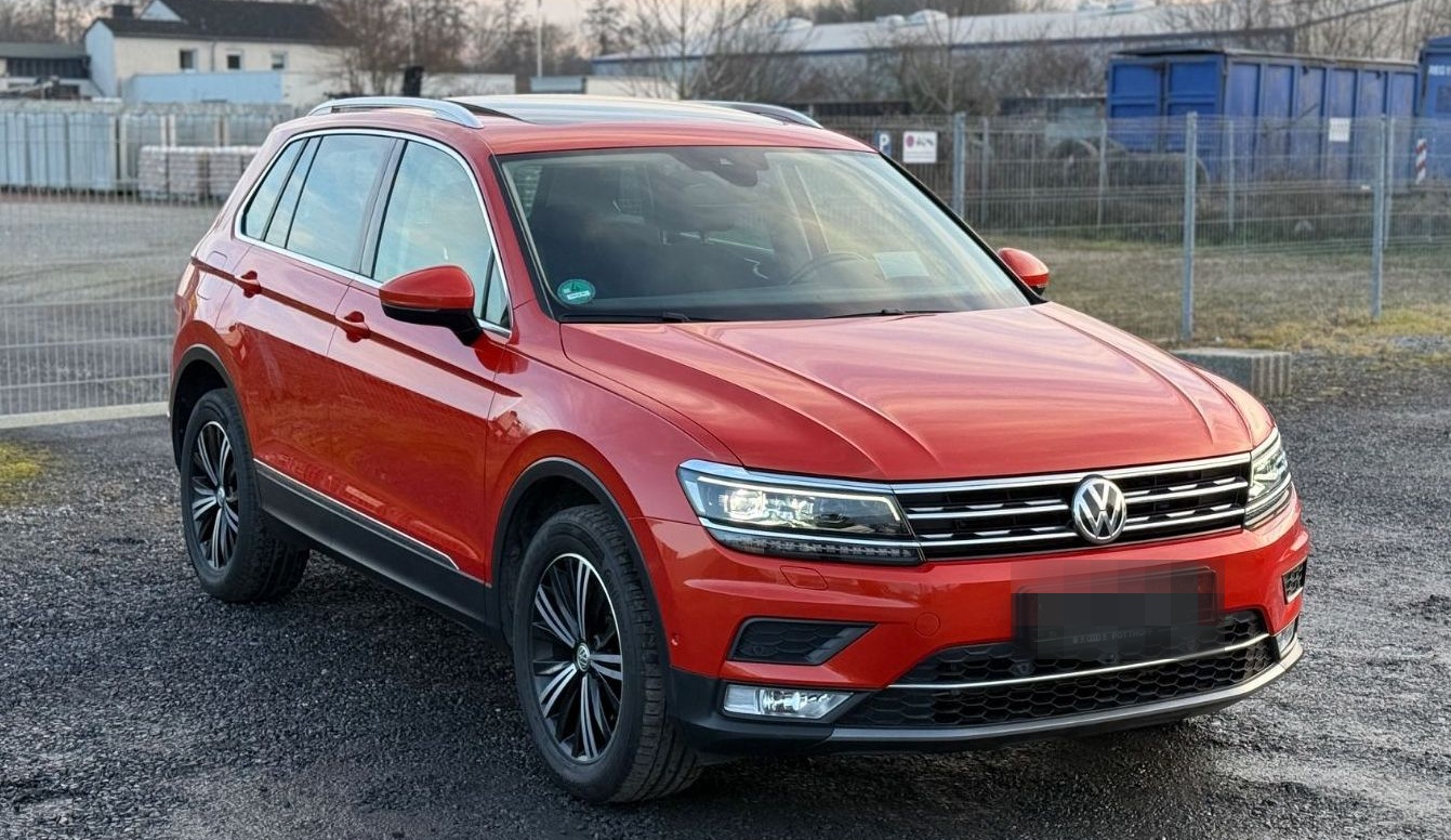 Volkswagen Tiguan Highline-4Motion-LED-KAMERA_PANO-VOLL- foto 2