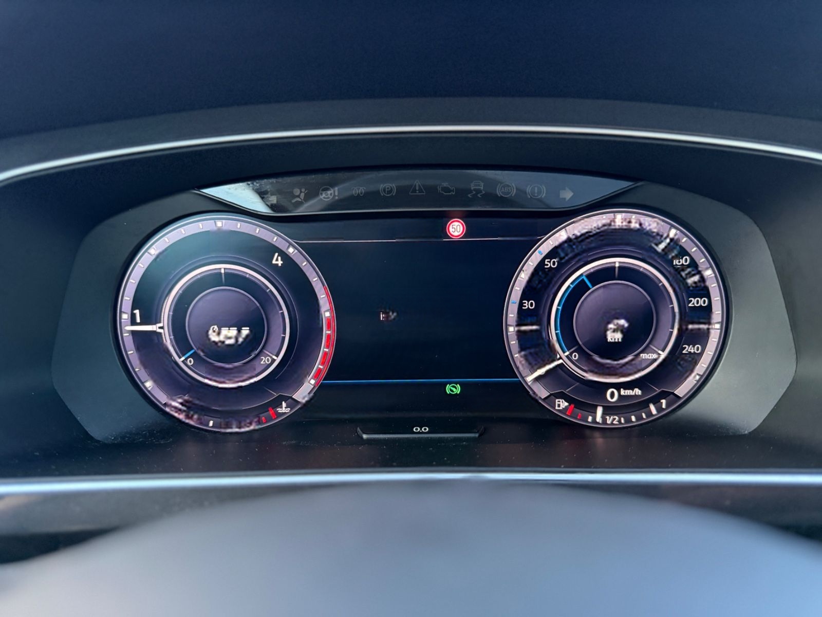 Volkswagen Tiguan Highline-4Motion-LED-KAMERA_PANO-VOLL- foto 17