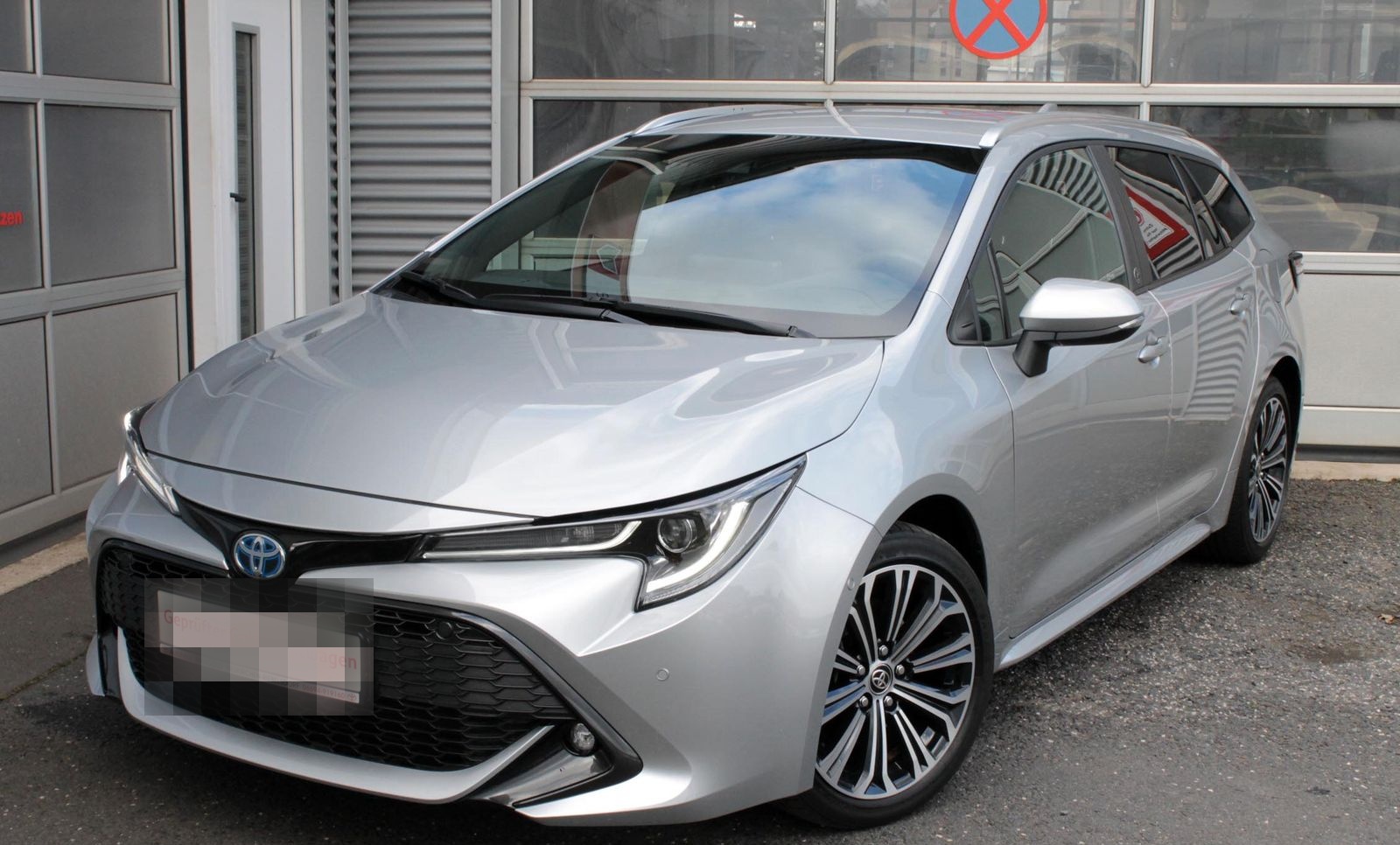 Toyota Corolla 2.0 Hybrid TS Team D + Technik Paket foto 1