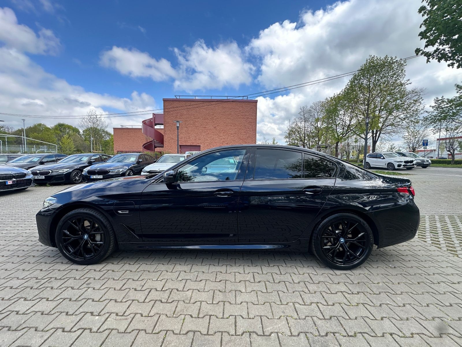 BMW 530 e xDrive MSport*Head Up*Harman/K*360°Kam*ACC foto 2
