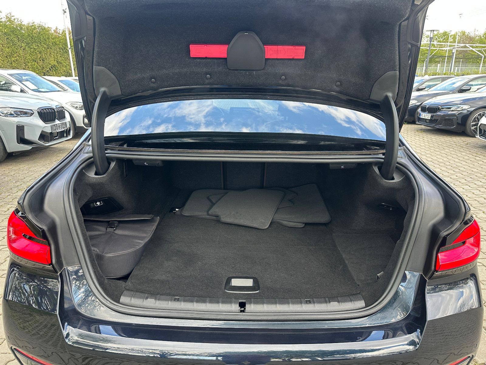 BMW 530 e xDrive MSport*Head Up*Harman/K*360°Kam*ACC foto 5