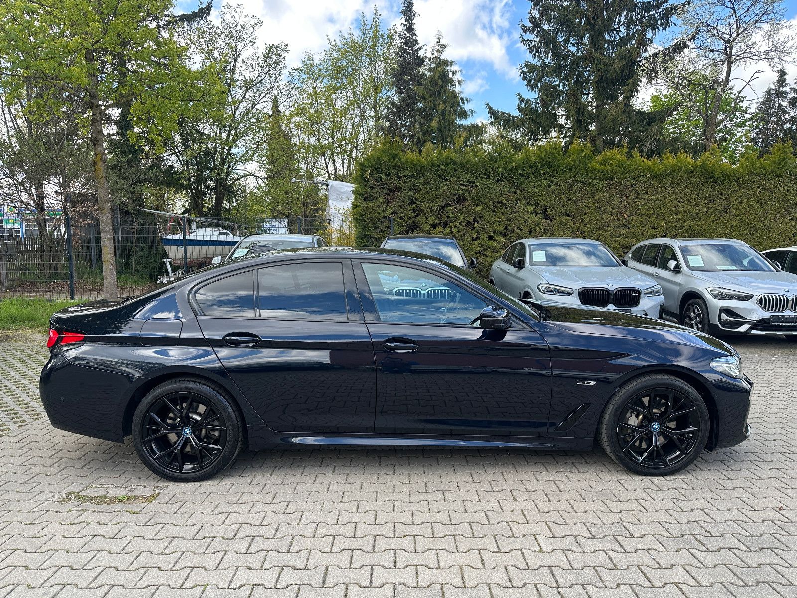 BMW 530 e xDrive MSport*Head Up*Harman/K*360°Kam*ACC foto 7