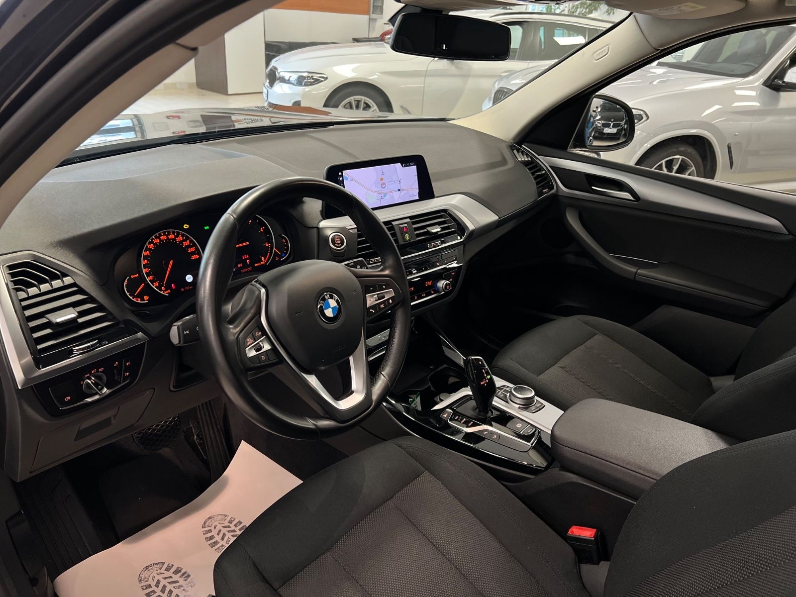 BMW X3 xDrive 20d Aut/Navi/Brems&DriveAssist/WLAN foto 14