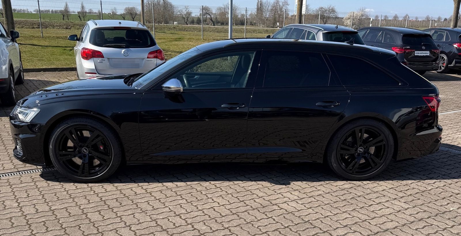 Audi S6 Avant 3.0 TDI quattro ACC HeadUp Sitzbelüf. foto 2
