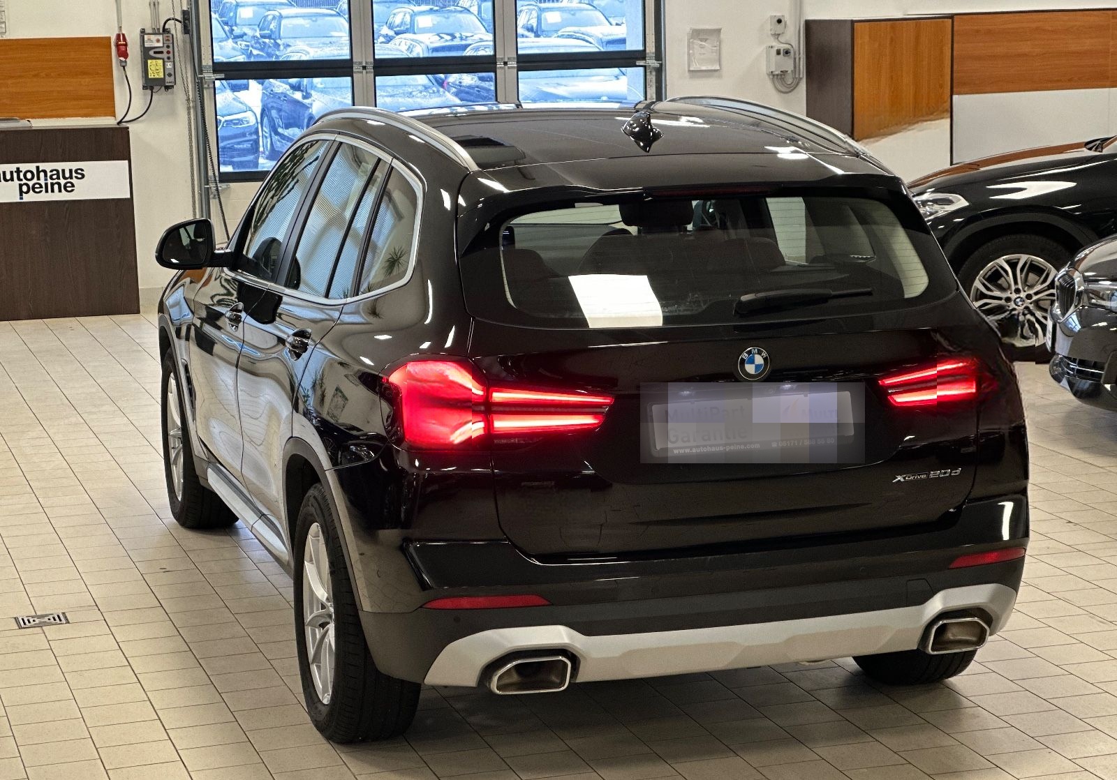 BMW X3 xDrive Aut/Driv&Brems&ParkAss/AHK/SportSitze foto 2