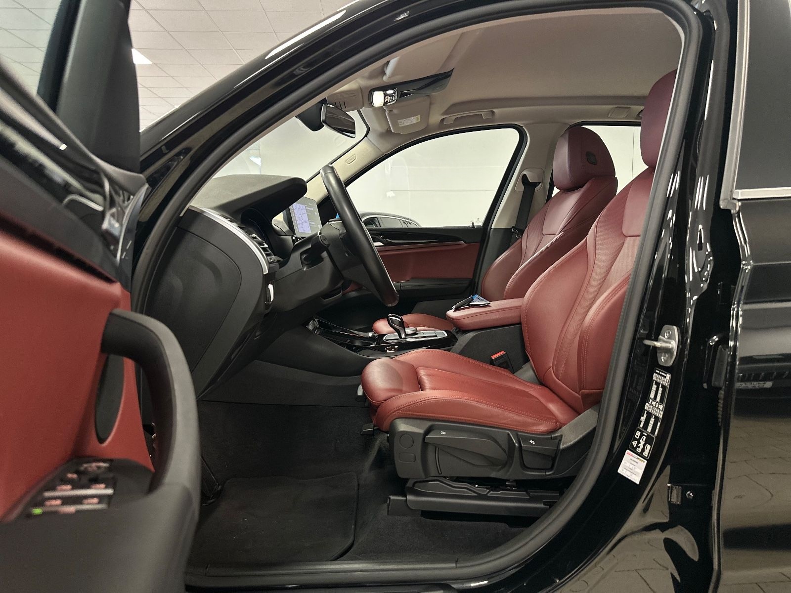 BMW X3 xDrive Aut/Driv&Brems&ParkAss/AHK/SportSitze foto 14