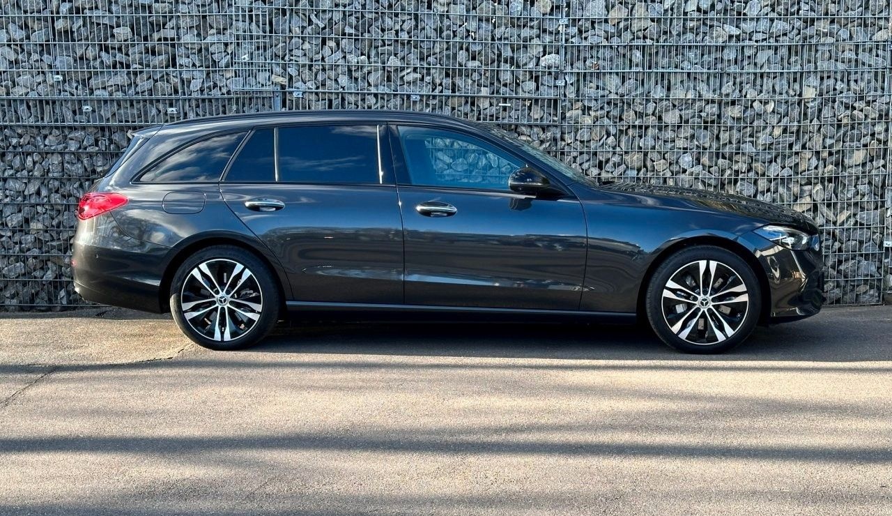 Mercedes-Benz C 300 e T-Mod. Avant, Distronic-AHK-Pano- Memory foto 2