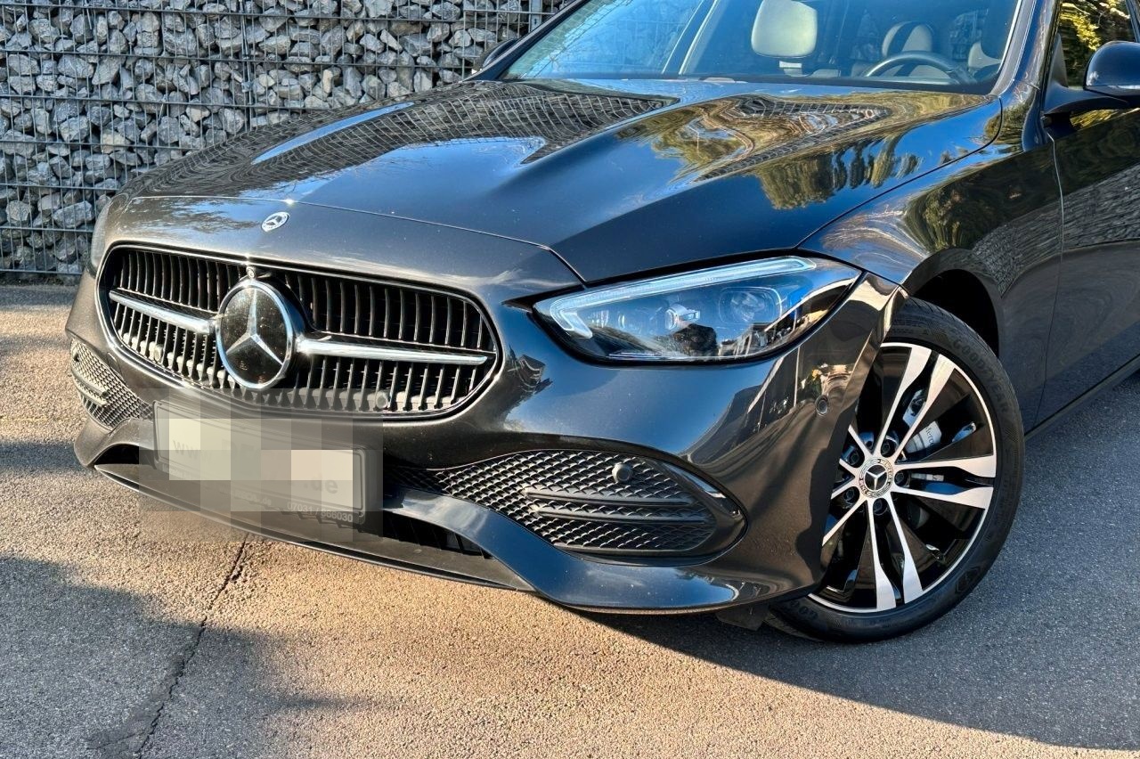 Mercedes-Benz C 300 e T-Mod. Avant, Distronic-AHK-Pano- Memory foto 19