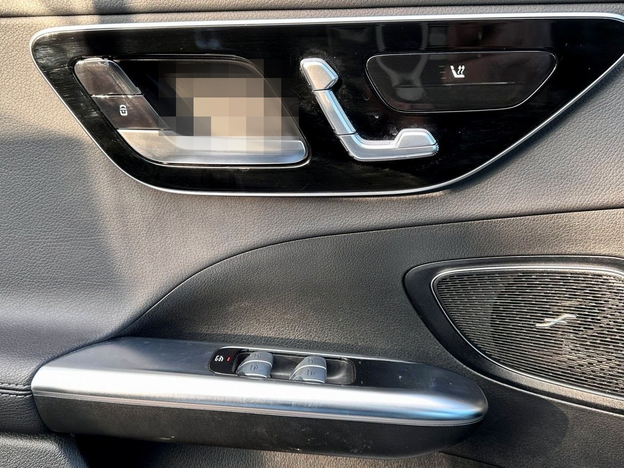 Mercedes-Benz C 300 e T-Mod. Avant, Distronic-AHK-Pano- Memory foto 10