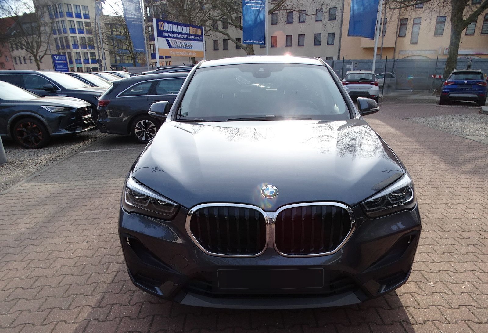 BMW X1 sDrive 18 i Advantage Steptronic foto 2