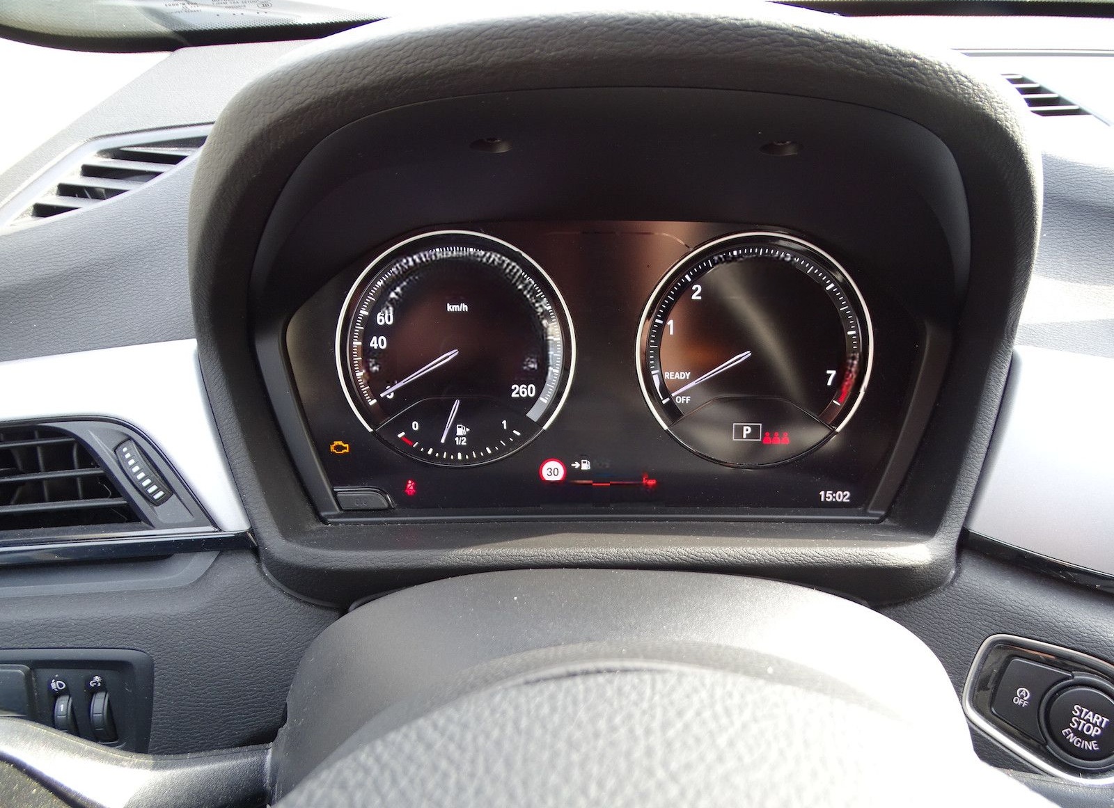 BMW X1 sDrive 18 i Advantage Steptronic foto 11