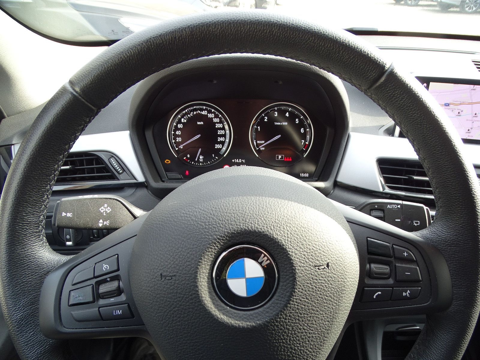 BMW X1 sDrive 18 i Advantage Steptronic foto 12