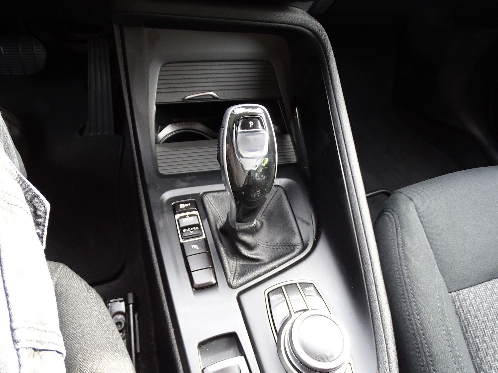 BMW X1 sDrive 18 i Advantage Steptronic foto 15