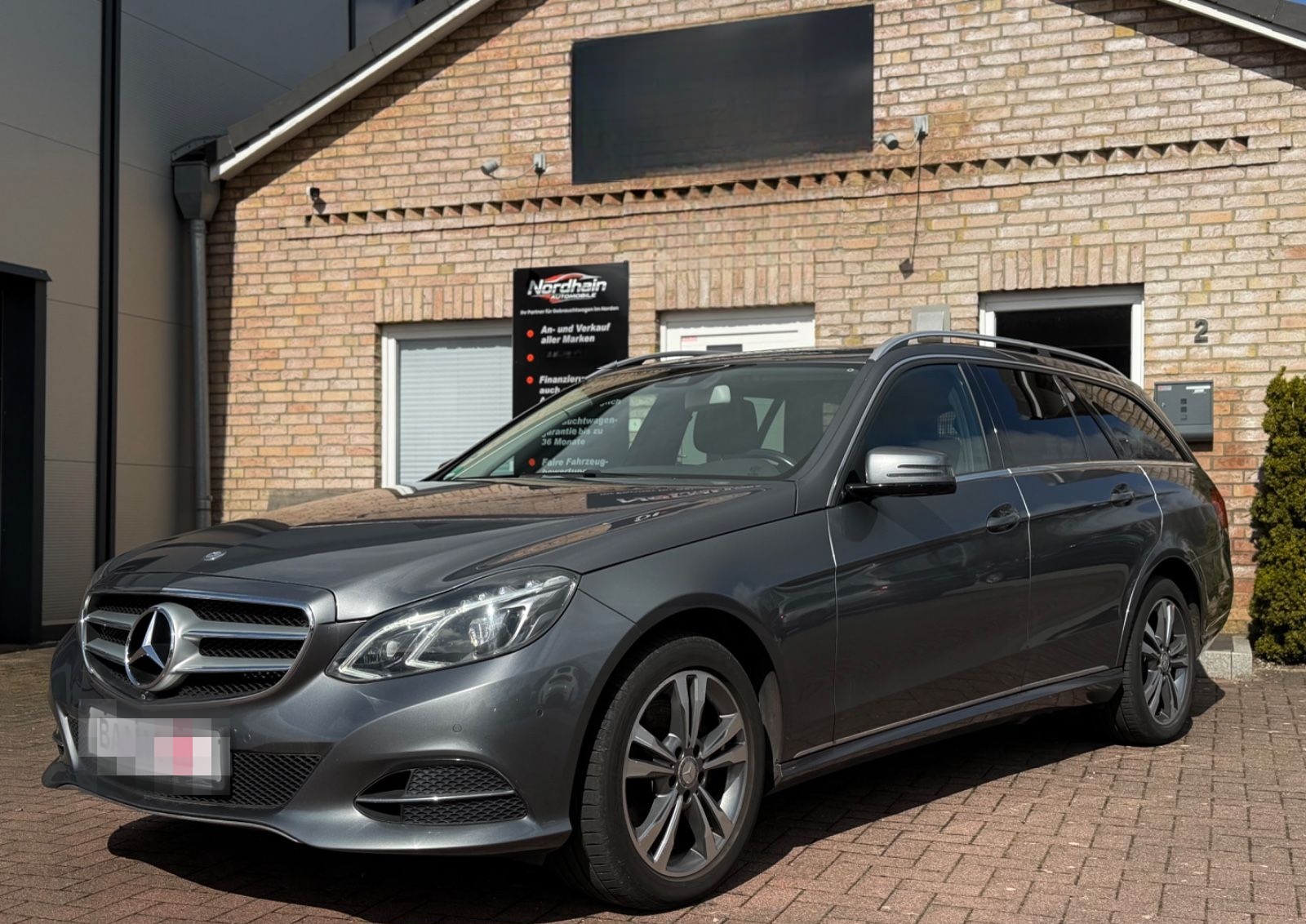 Mercedes-Benz E -Klasse  250 T-Modell*NAVI*ACC*SHZ*LED*360°-K foto 2