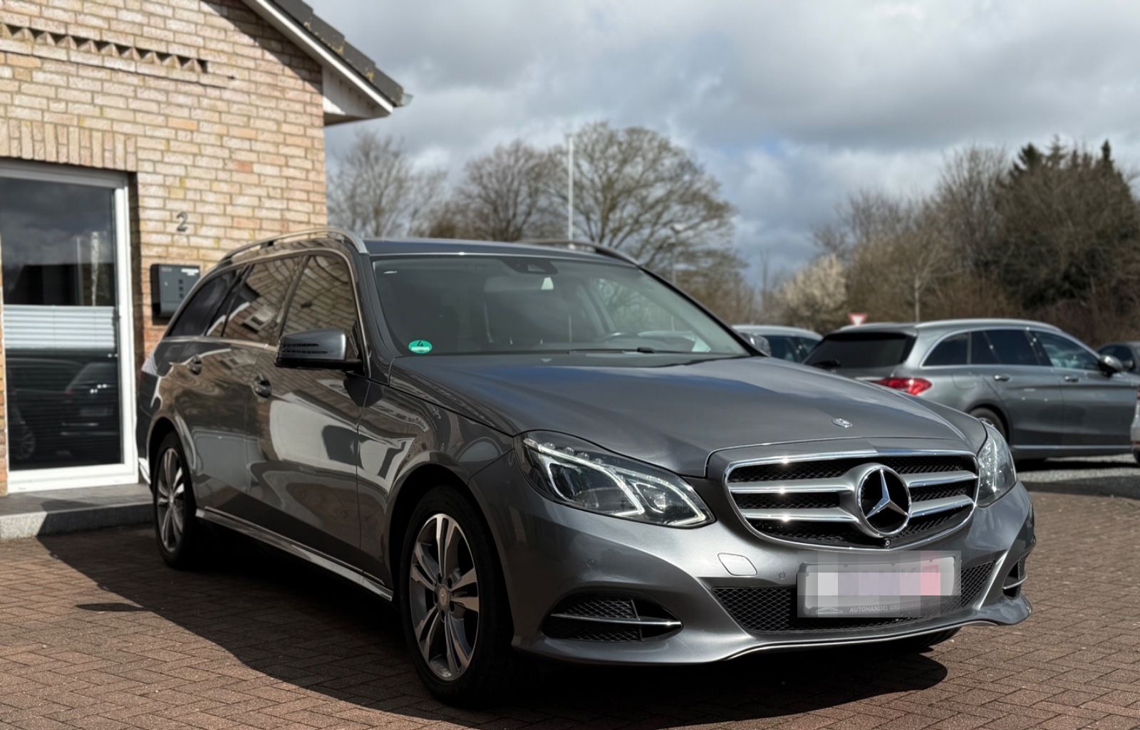 Mercedes-Benz E -Klasse  250 T-Modell*NAVI*ACC*SHZ*LED*360°-K foto 5